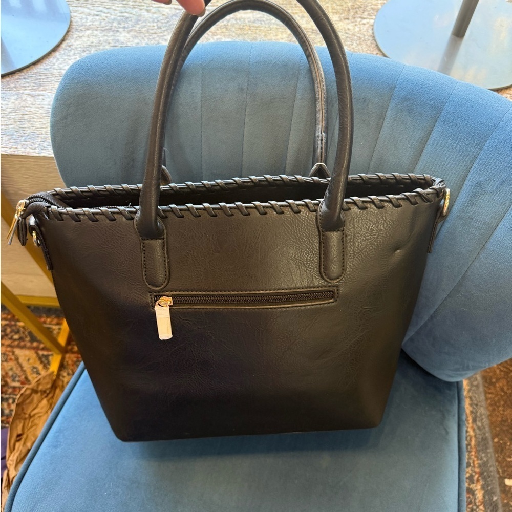 Le Miel 2-in-1 Black Vegan Leather Tote Bag – NWT PETA Approved - Picture 6 of 8